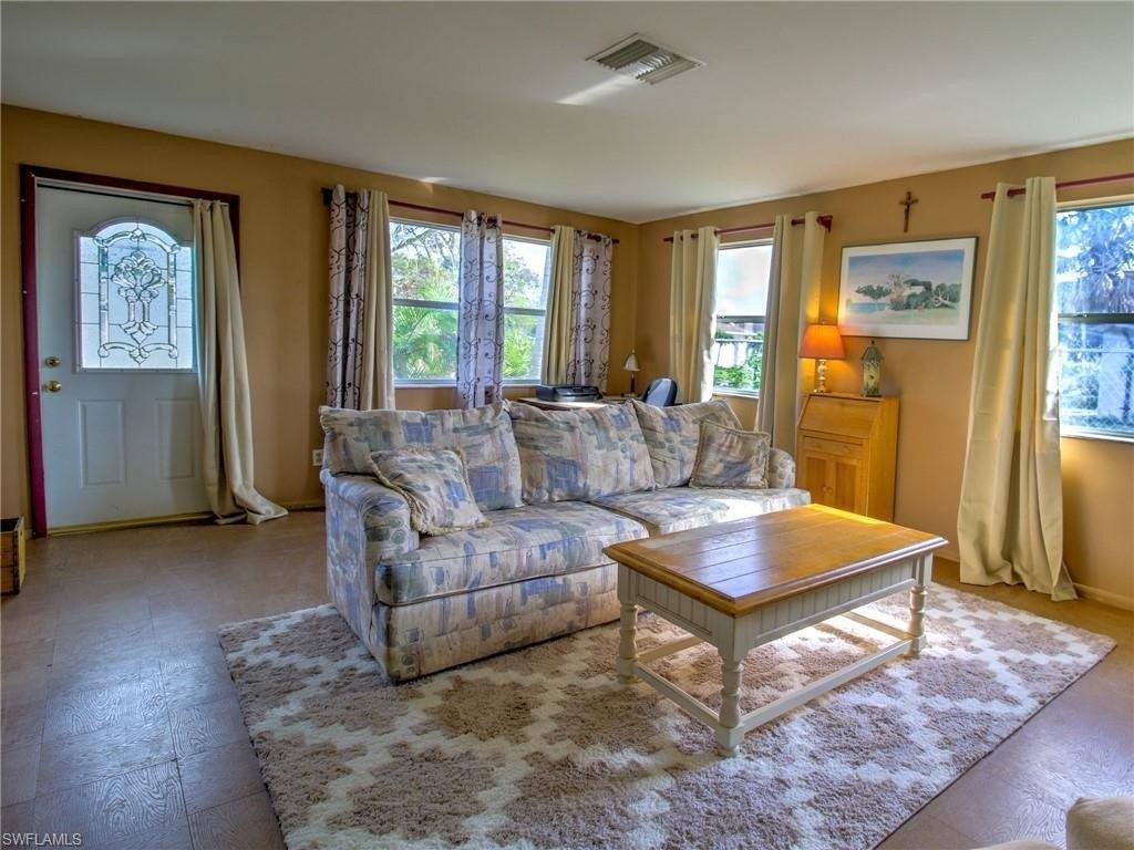 1st St, Bonita Springs, FL 34134