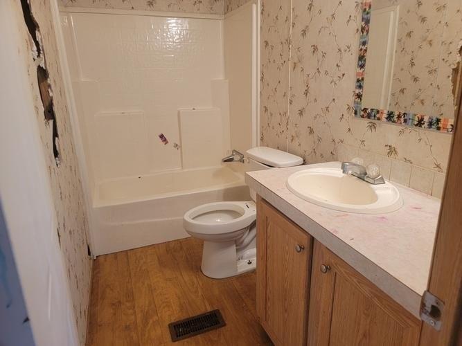 Friendship Ln, Delano, TN 37325