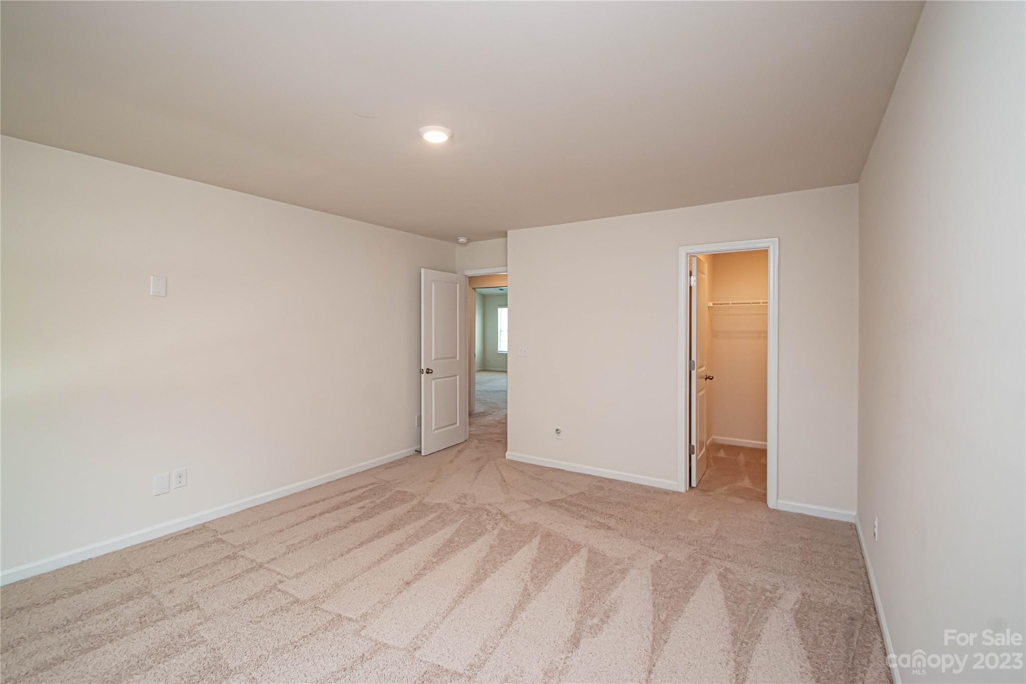 Rock Haven Dr, Charlotte, NC 28216