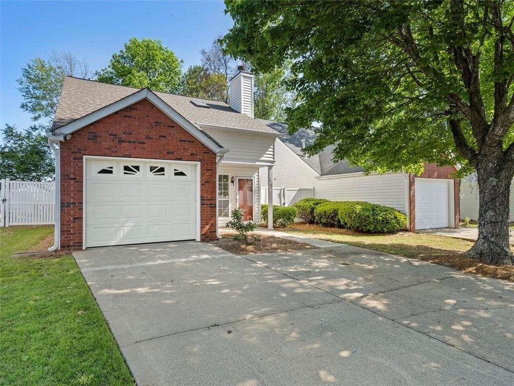Albion Farm Way, Duluth, GA 30097