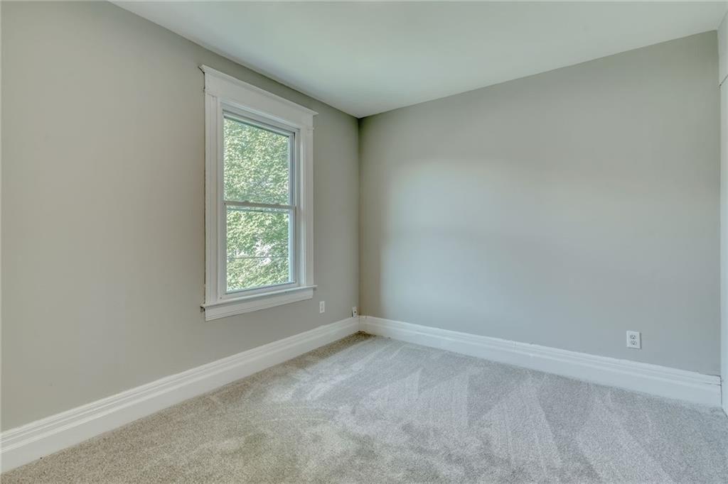 Sidney St, Rochester, NY 14609