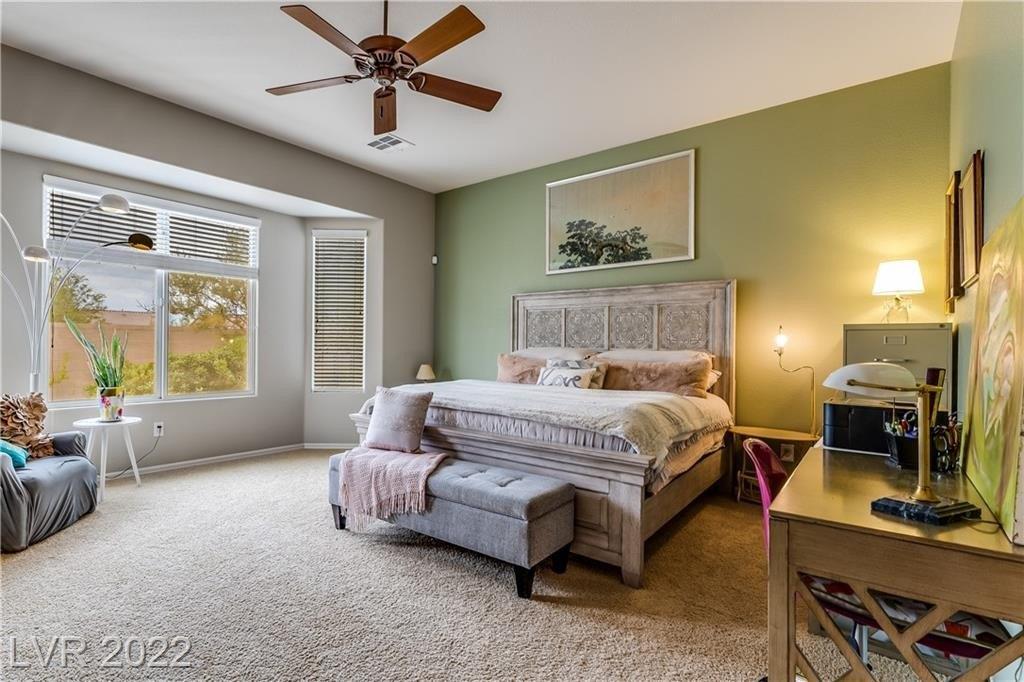 Clearwater Lake Dr, Henderson, NV 89044