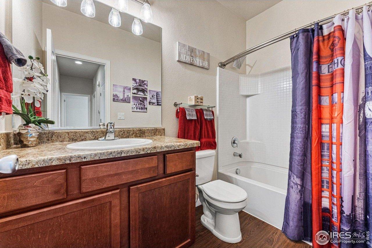 W View Cir, Dacono, CO 80514