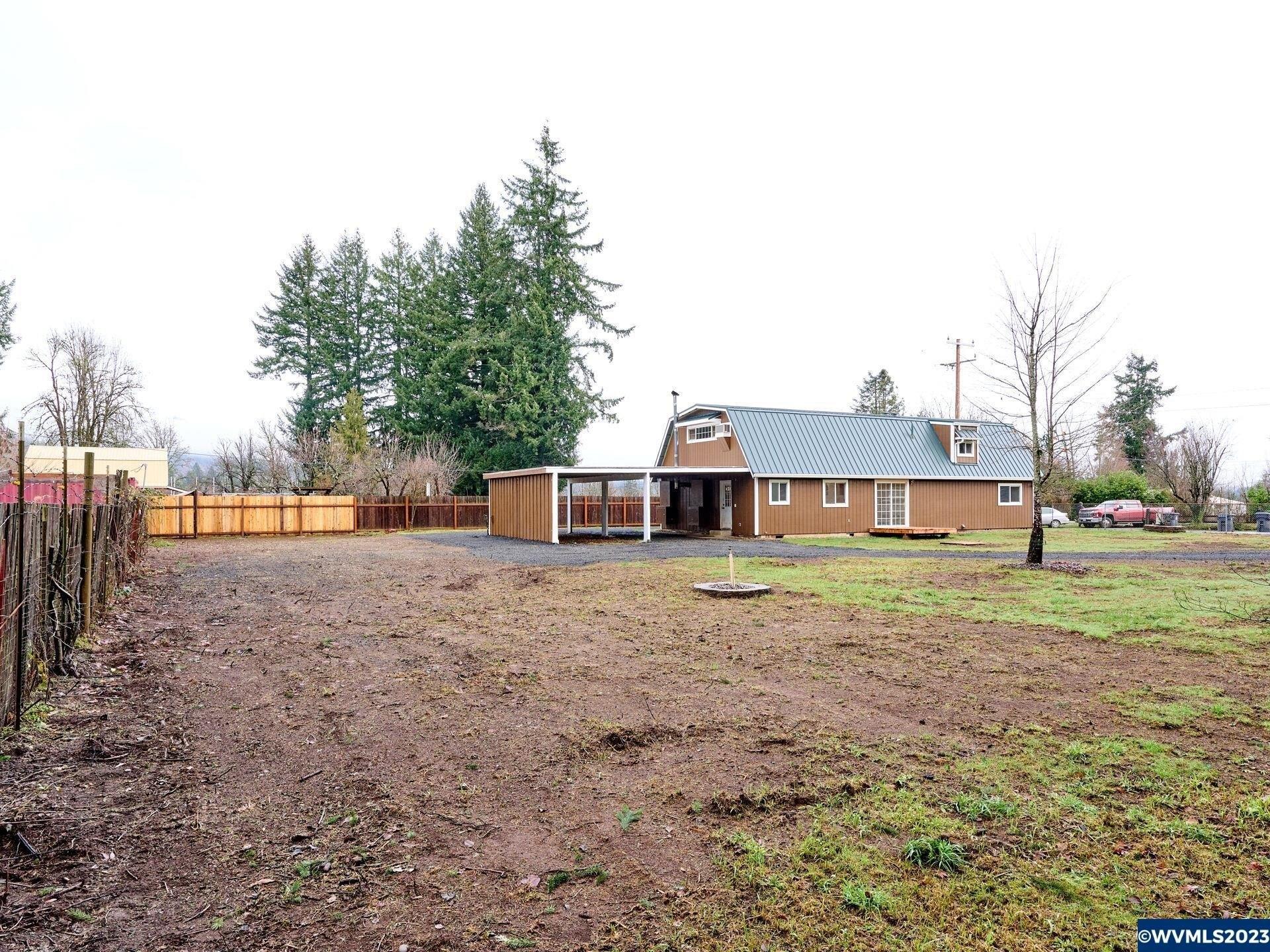 Clark St, Falls City, OR 97344