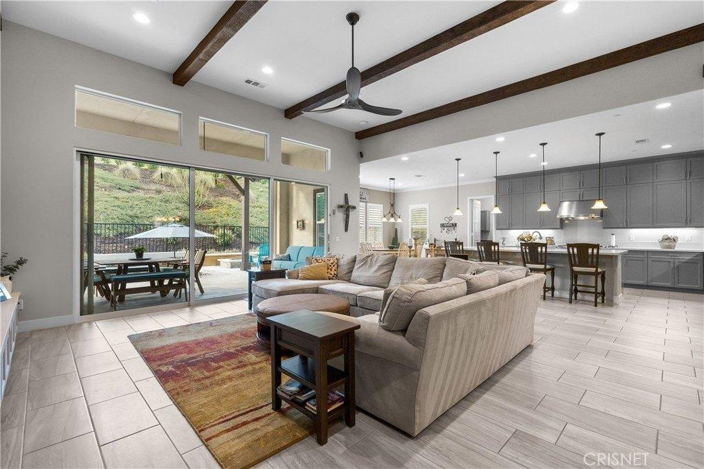 Juniper Springs Dr, Canyon Country, CA 91387