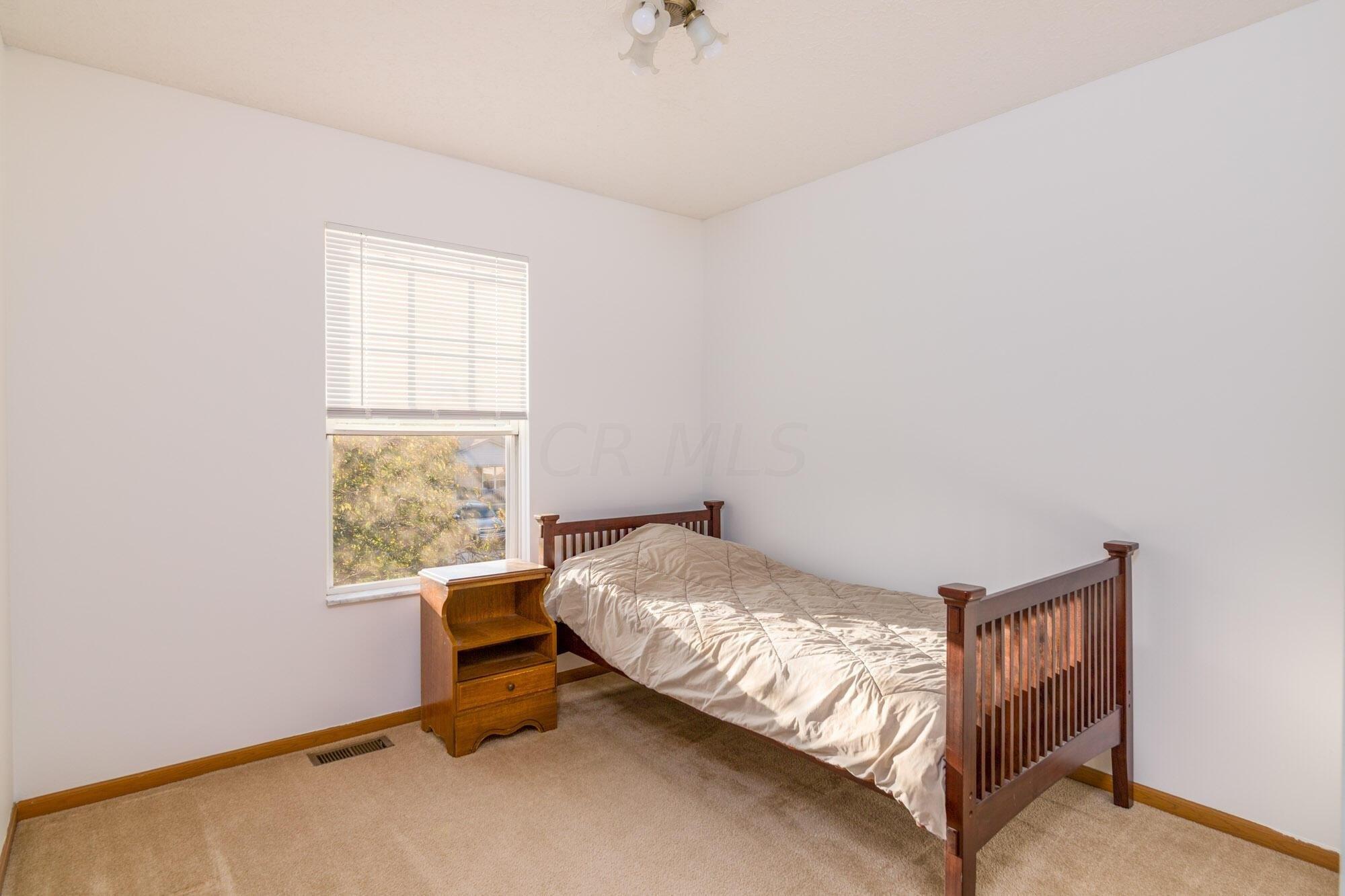 Westrock Dr, Hilliard, OH 43026