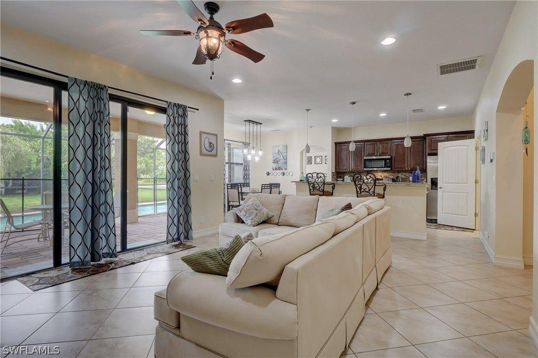 Sw 18th Ter, Cape Coral, FL 33991