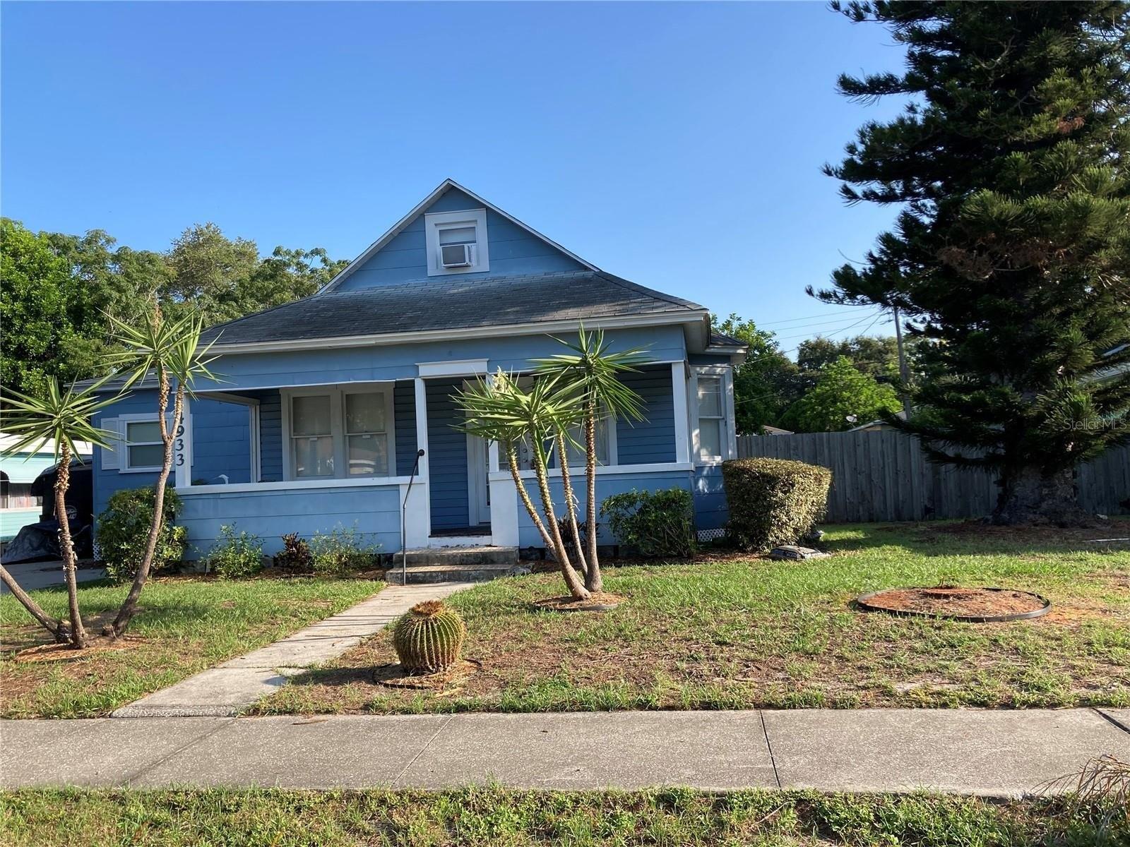 Newton Ave S, Gulfport, FL 33707