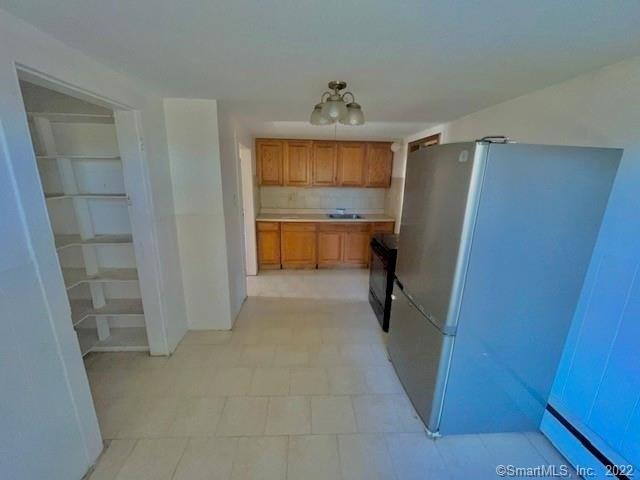 Highland Ave, Torrington, CT 06790