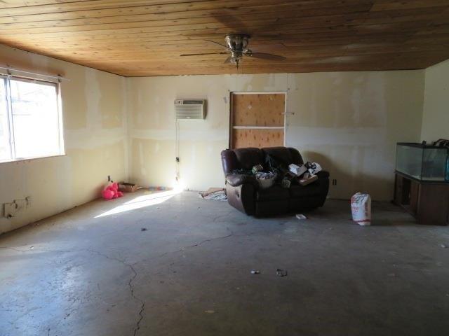 Anderson St, Yreka, CA 96097