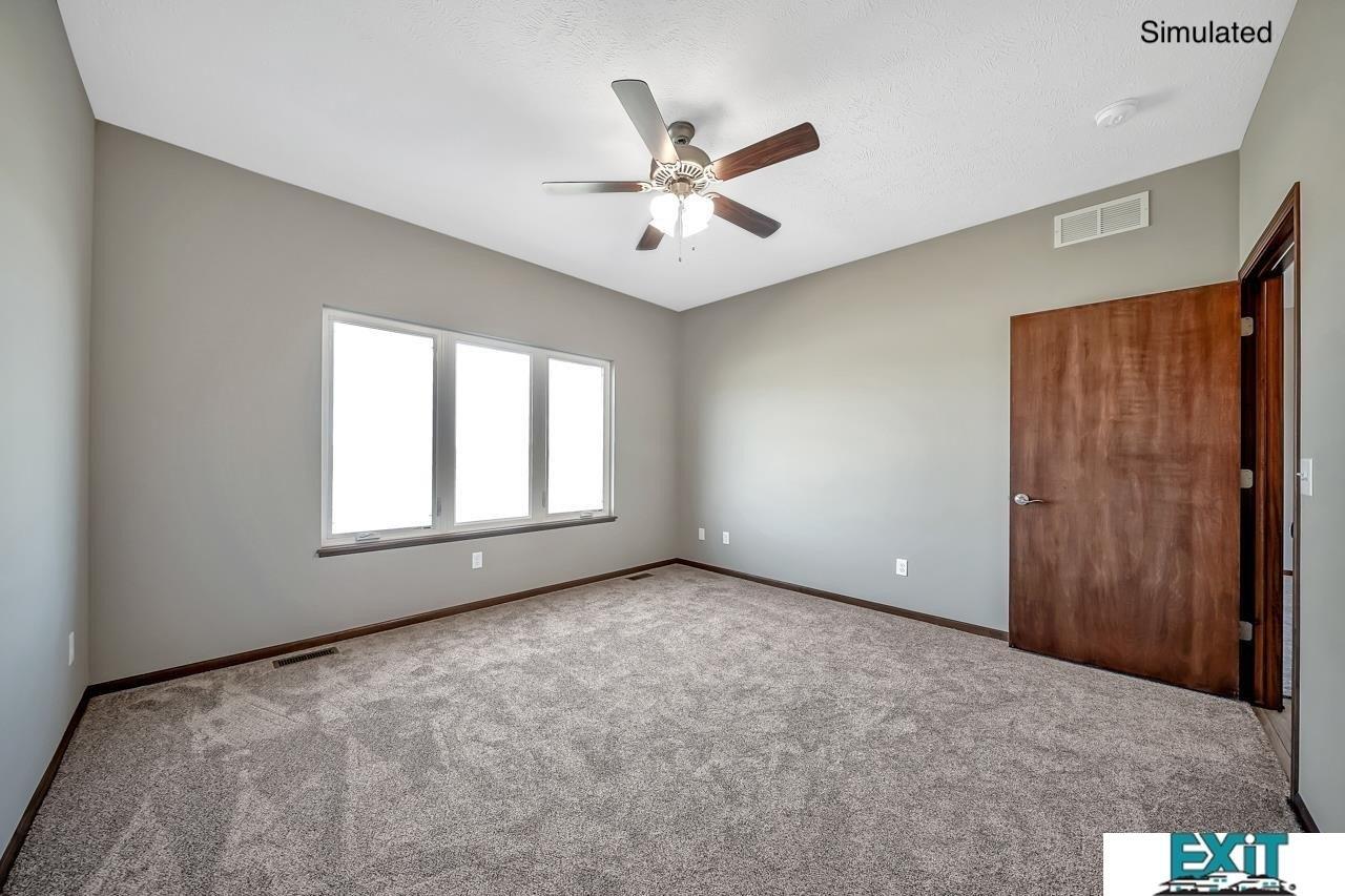 S 87th St, Lincoln, NE 68526