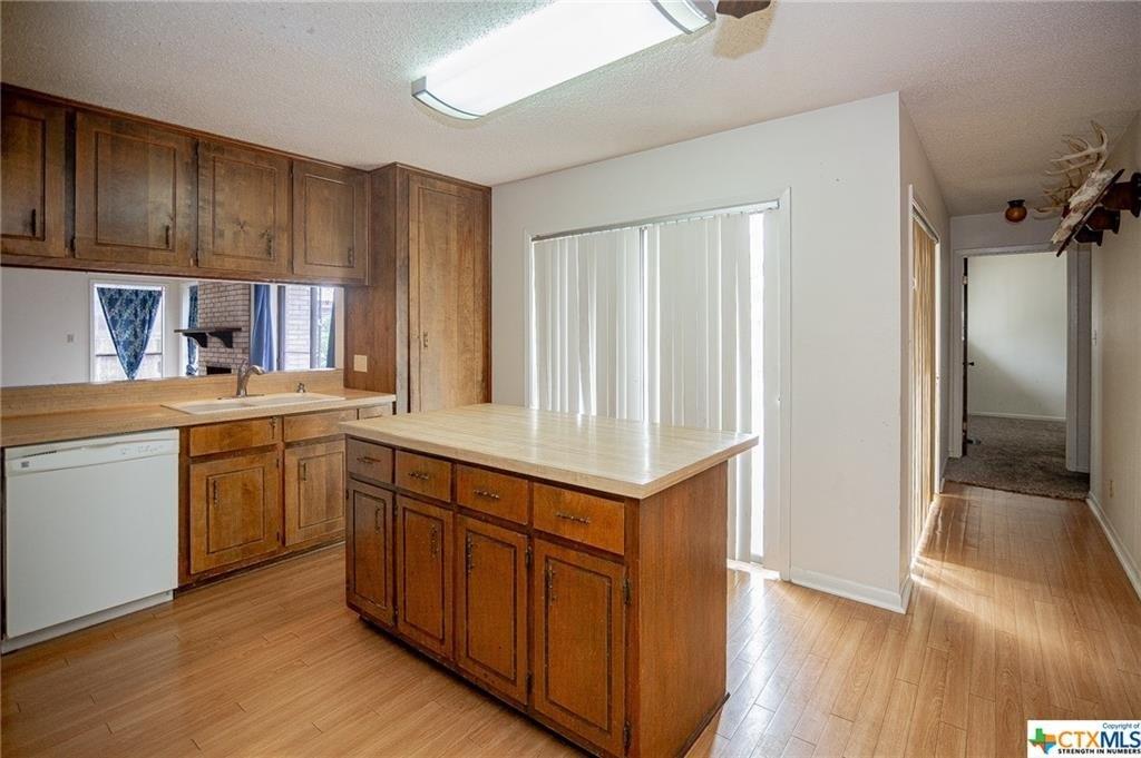 Magdalena Dr, Victoria, TX 77904
