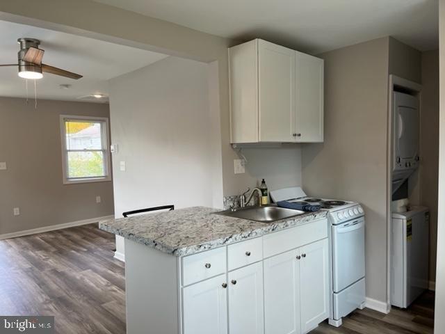 W Evergreen Ave, Somerdale, NJ 08083
