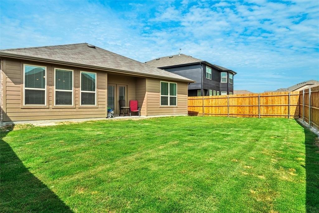 Golden Barrel Ct, Fort Worth, TX 76108