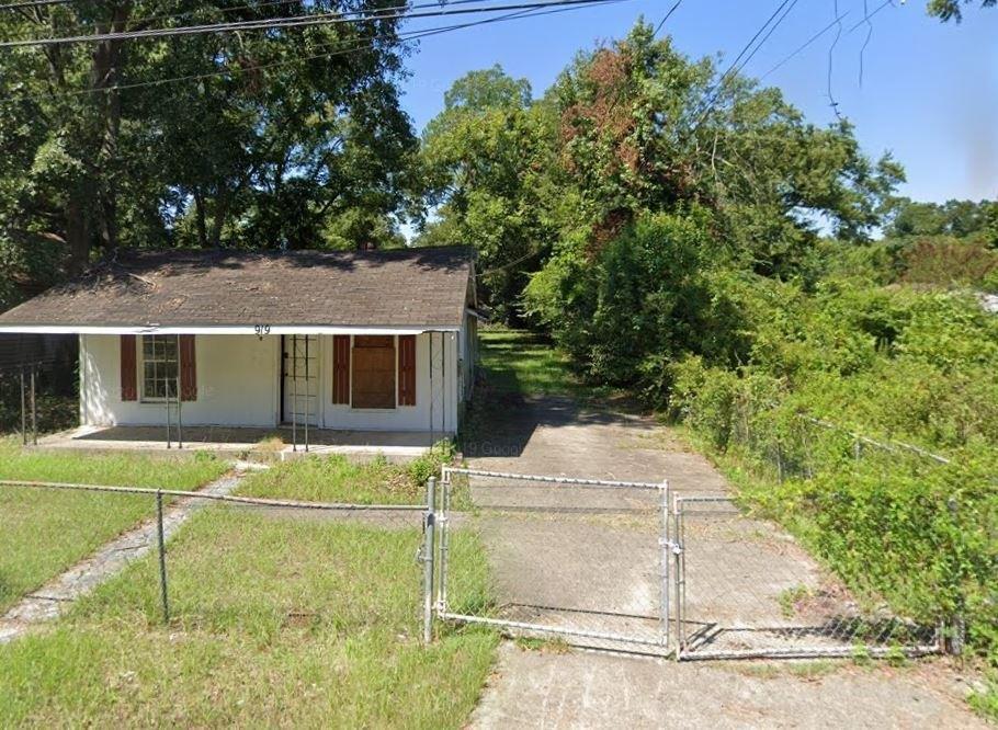 Winston Rd, Columbus, GA 31903