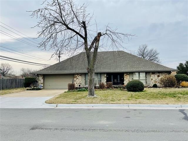 E 39th St, Tulsa, OK 74145