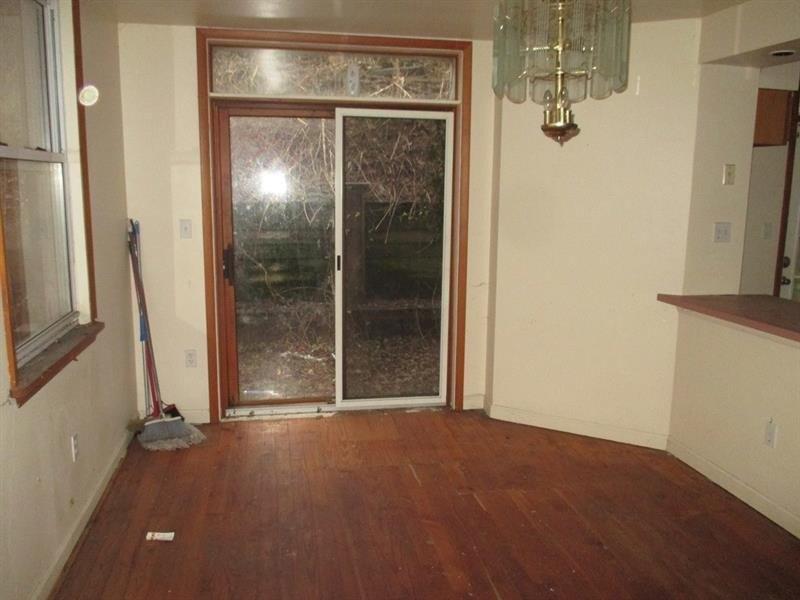 Pasadena St, Pittsburgh, PA 15211