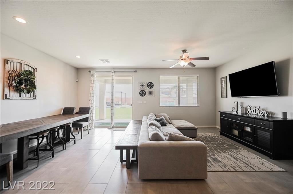 Southern Magnolia St, Las Vegas, NV 89149