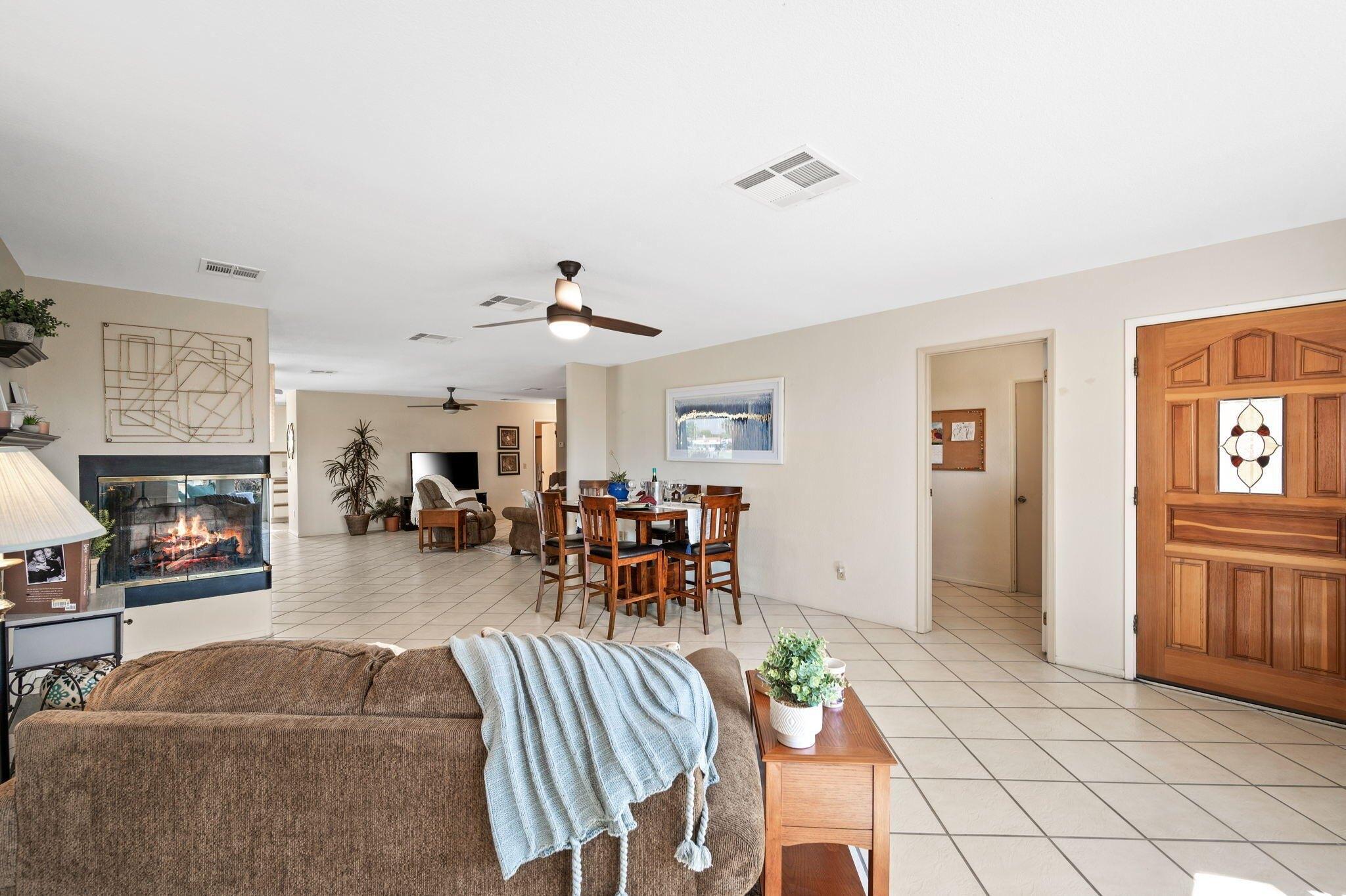 Pinehurst Cir, Desert Hot Springs, CA 92240