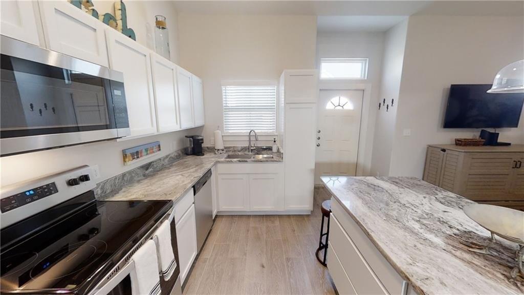 Arashi Beach Dr, Corpus Christi, TX 78418