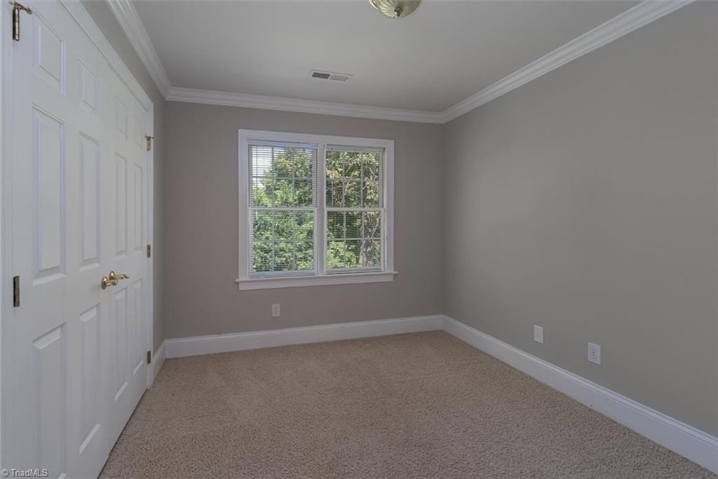 Foxfire Ct, Greensboro, NC 27410