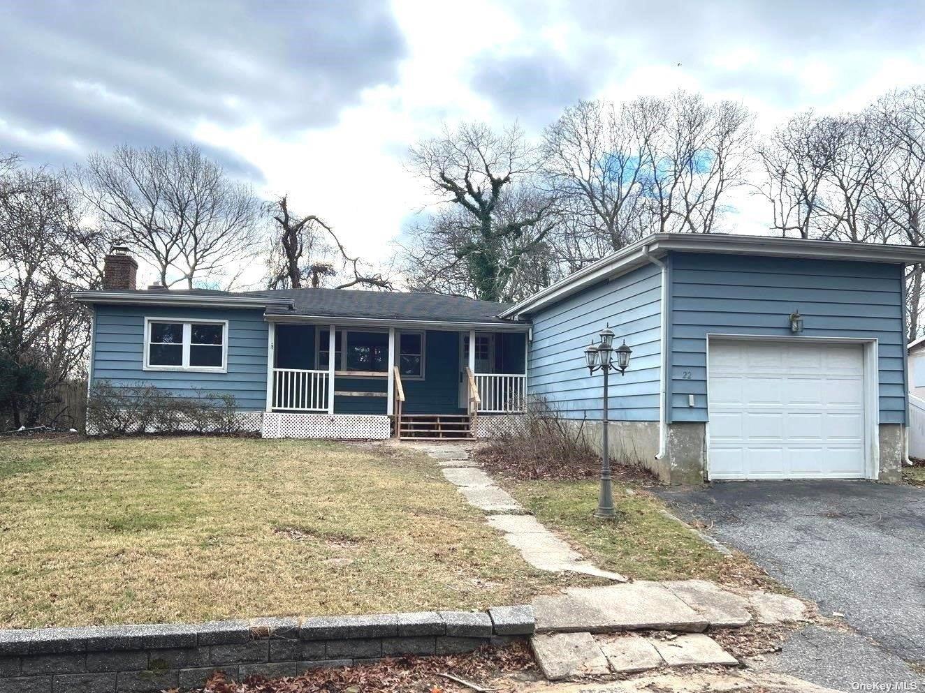 Port Washington Rd, Sound Beach, NY 11789