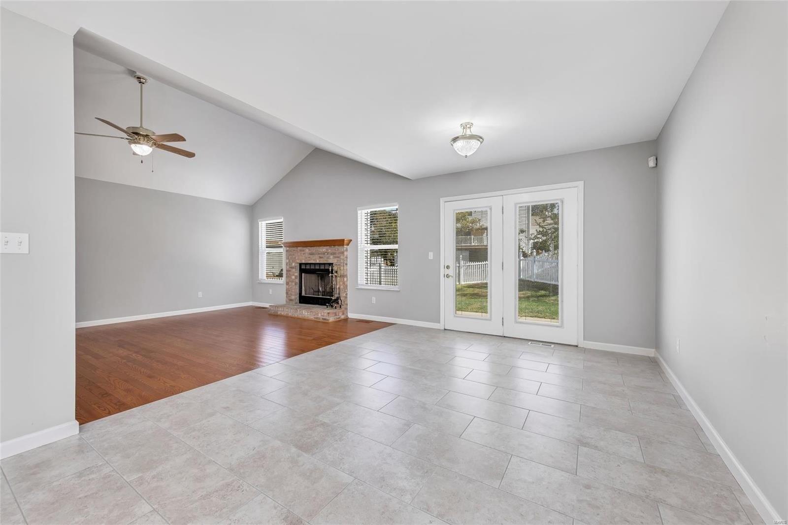 Mystic Oaks Dr, Imperial, MO 63052