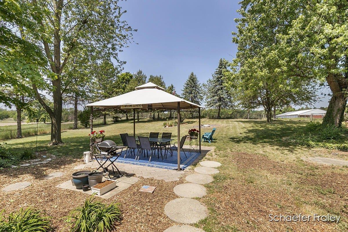 Quincy St Sw, Grandville, MI 49418