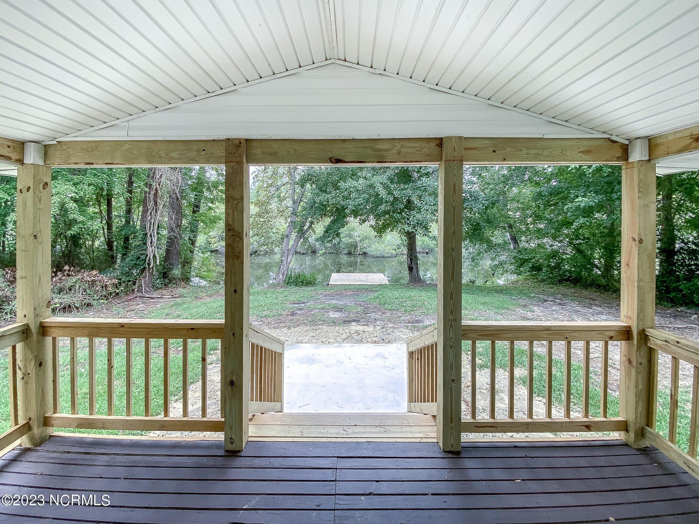 W Island Trl, Hertford, NC 27944