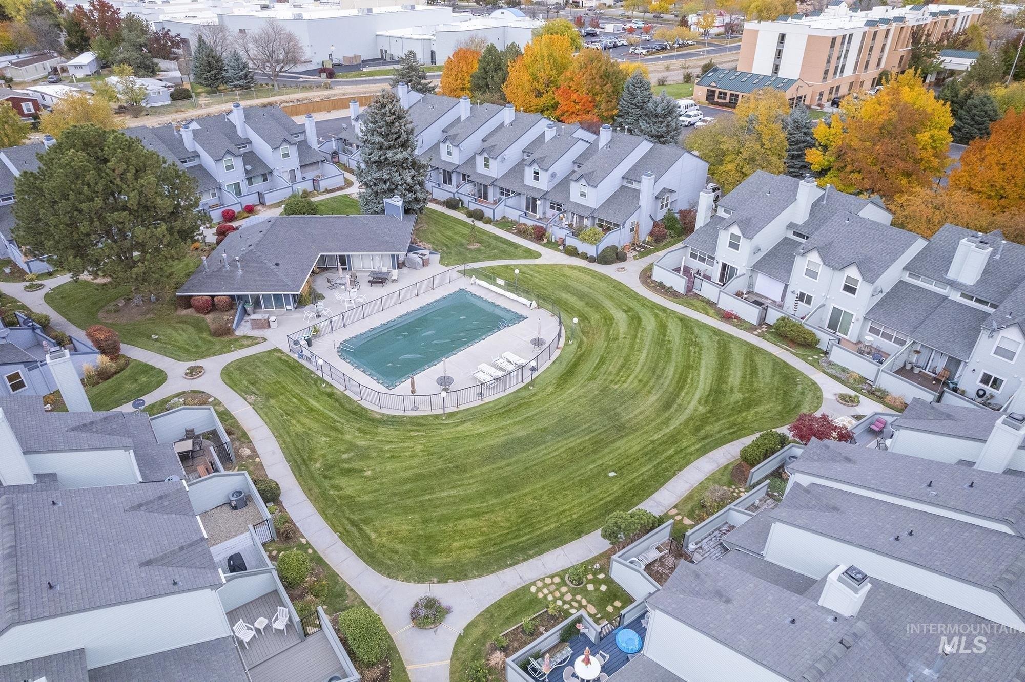 W Cascade Ln, Boise, ID 83704