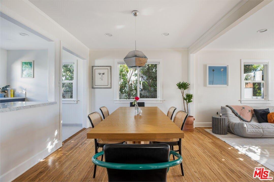 W 12th St, Los Angeles, CA 90019