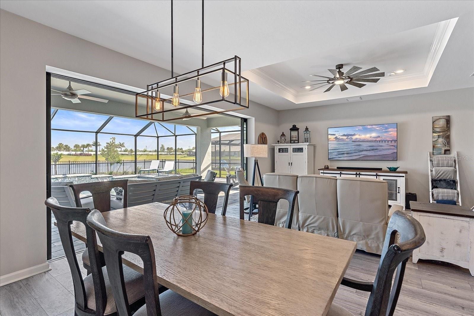 Crested Eagle Ln, Nokomis, FL 34275