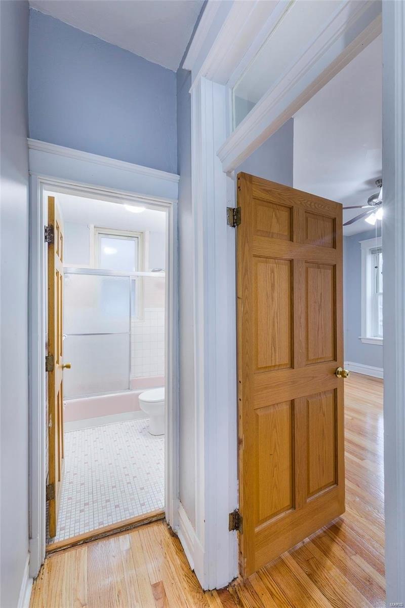 Morganford Rd, Saint Louis, MO 63116