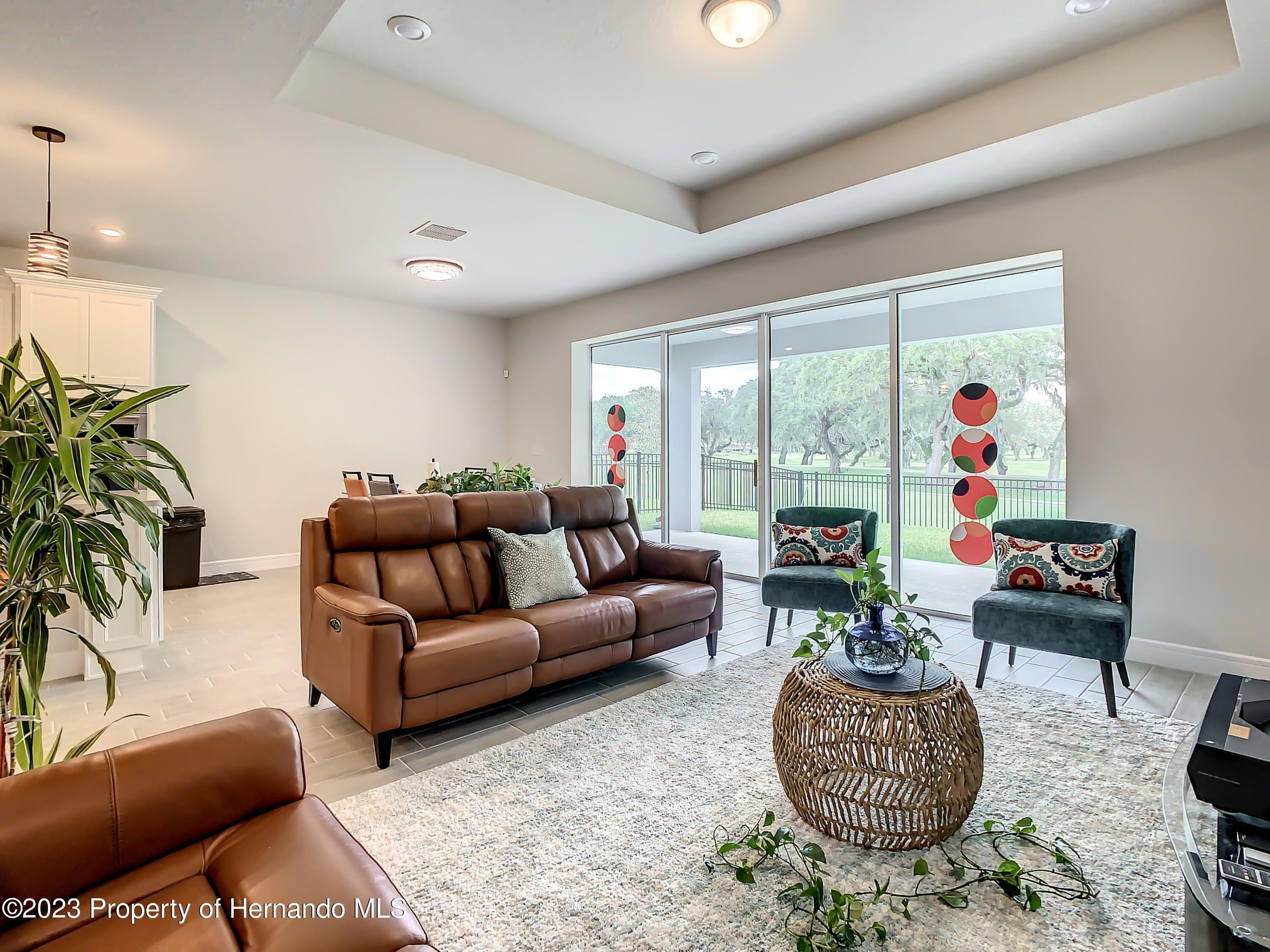 Highland Meadows Ct, Zephyrhills, FL 33542