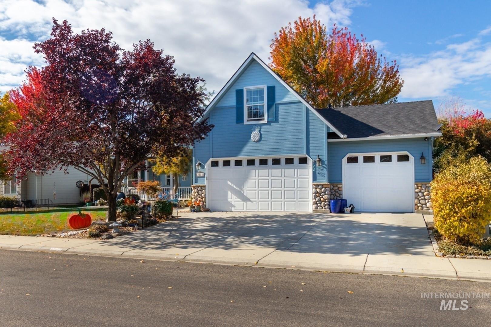 N Rough Stone Way, Meridian, ID 83646