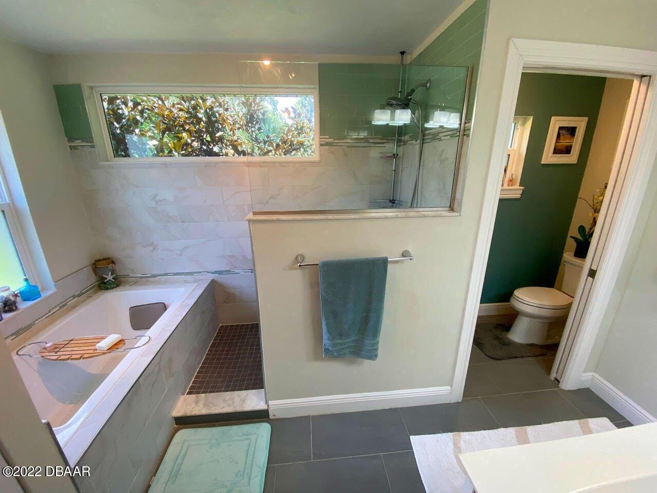 Reynolds Ave, Ormond Beach, FL 32174