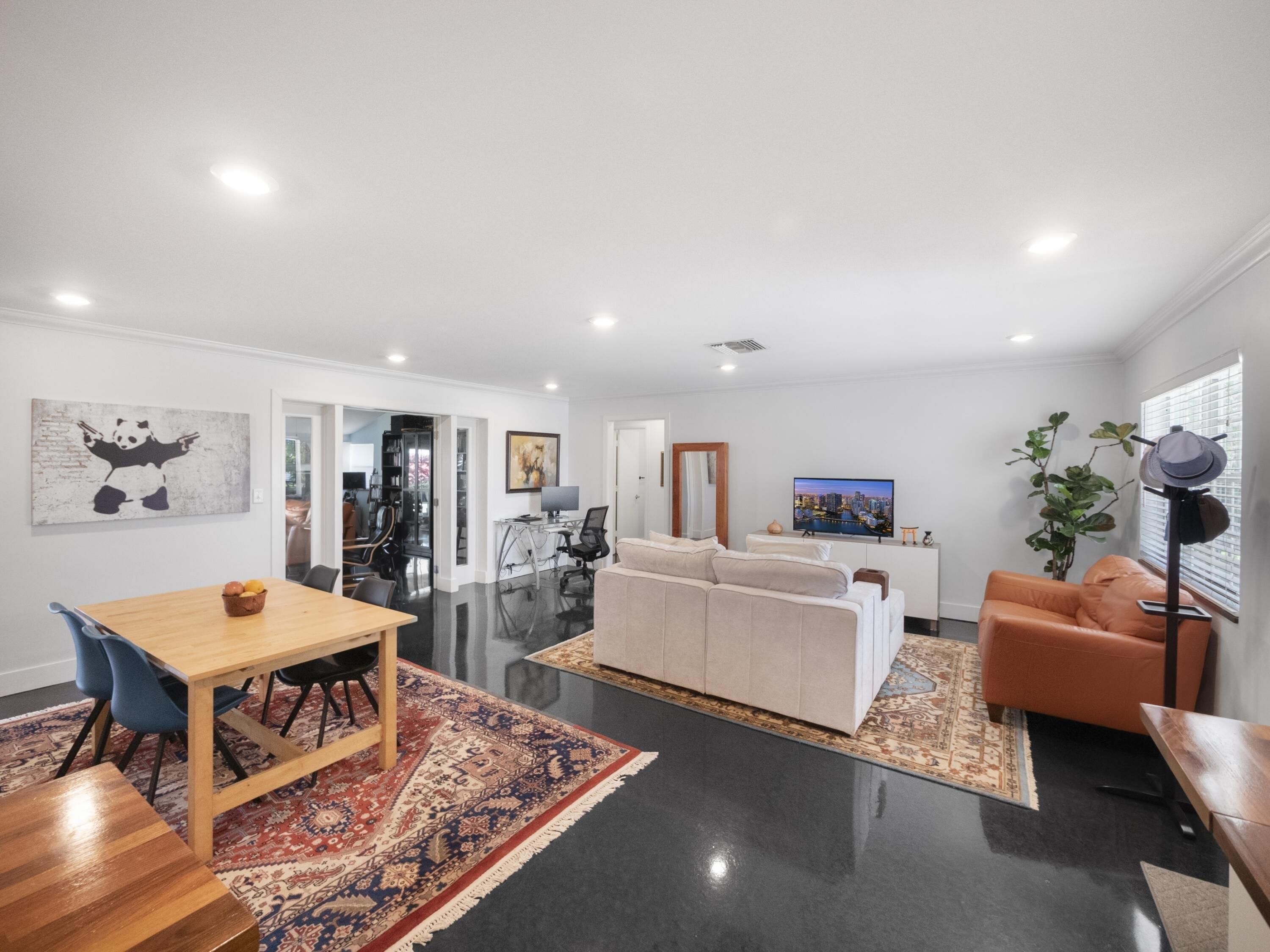 Riverside Dr, Palm Beach Gardens, FL 33410