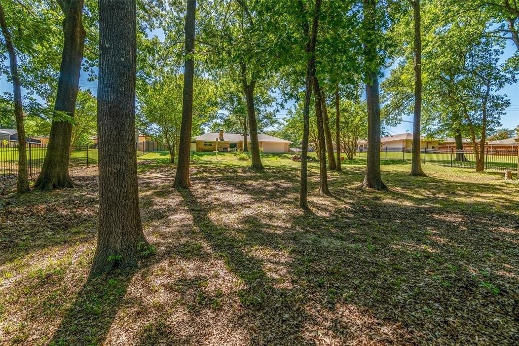 Brookhaven Dr, Denison, TX 75020