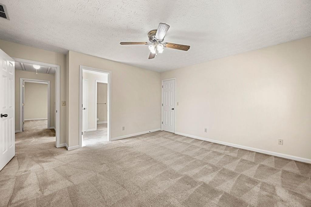 Hunters Way, Stone Mountain, GA 30083