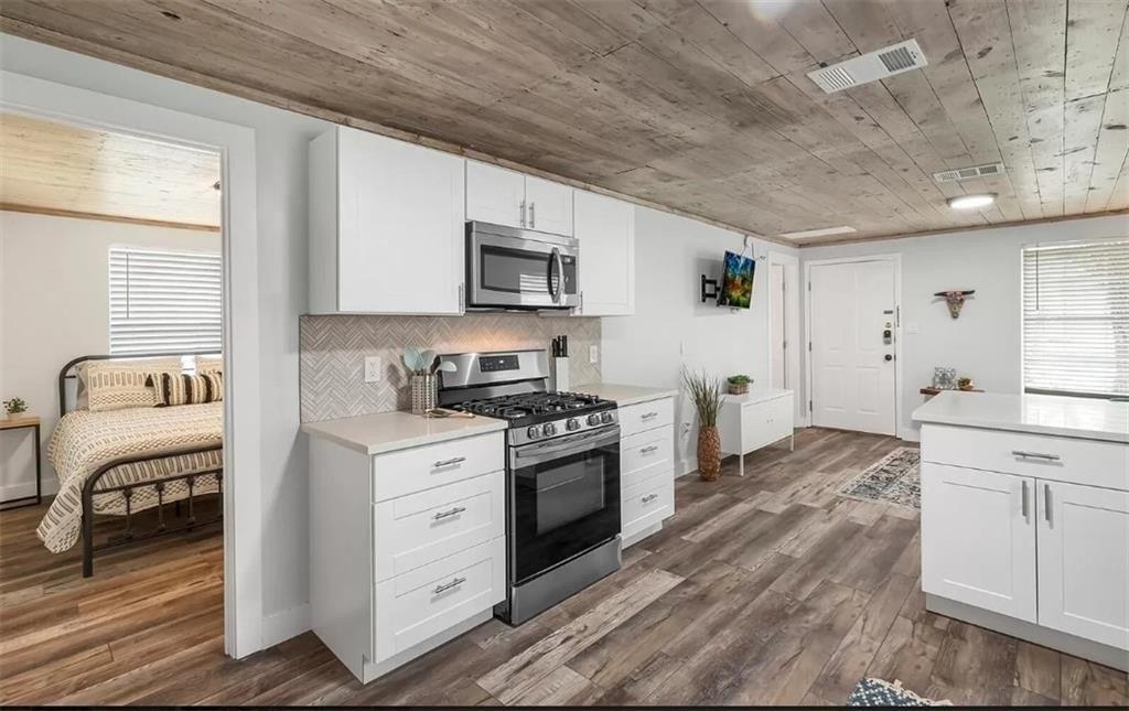 Santa Rita St, Austin, TX 78702