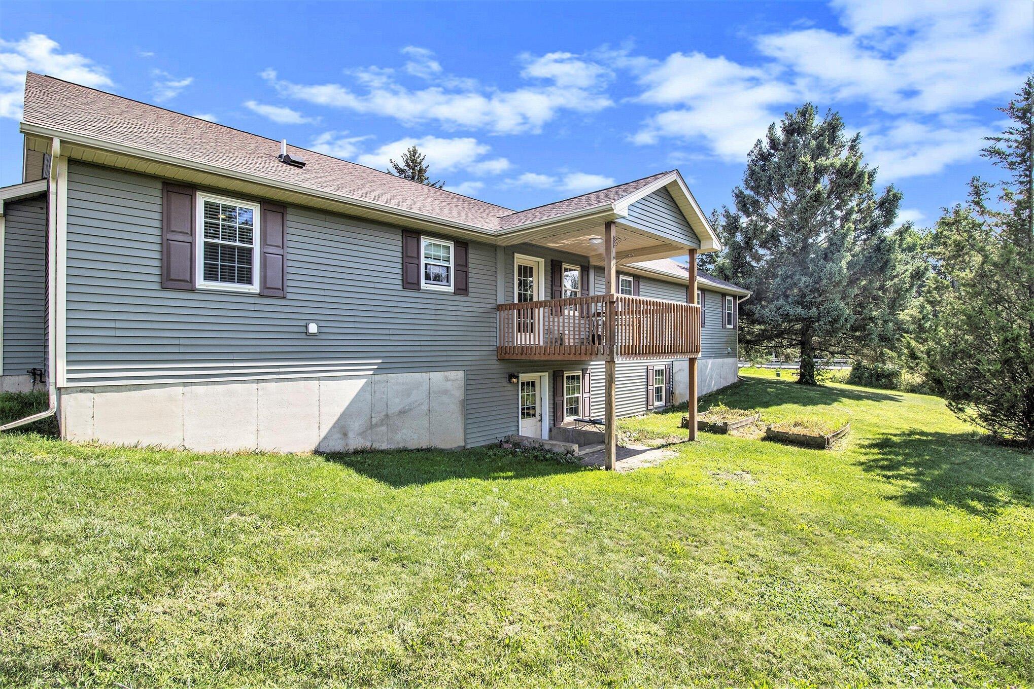Clinton Rd, Onondaga, MI 49264