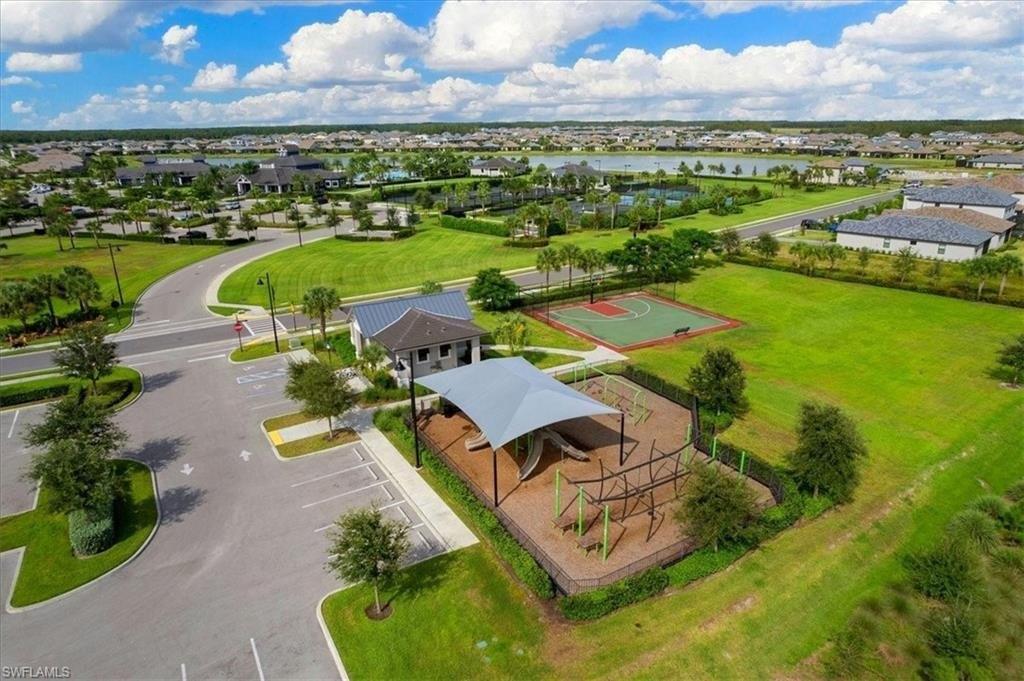 Bittersweet Ln, Estero, FL 33928