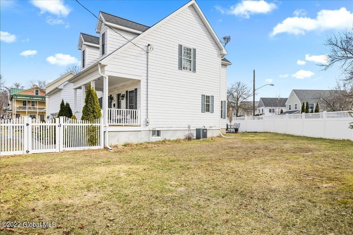Beekman St, Saratoga Springs, NY 12866