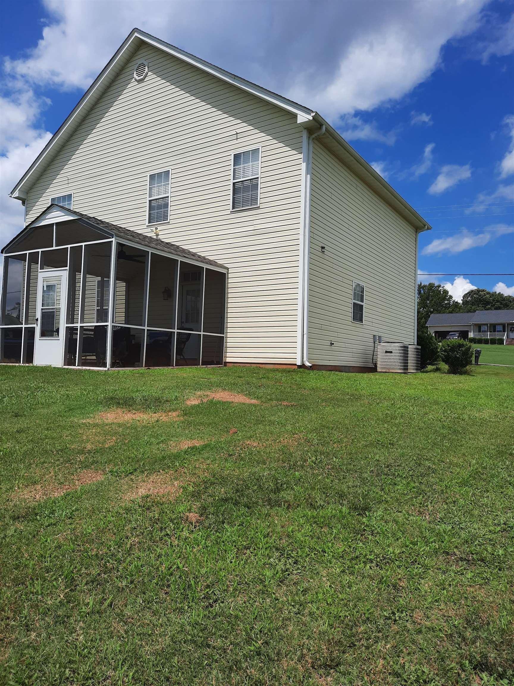 Gibbs Rd, Wellford, SC 29385