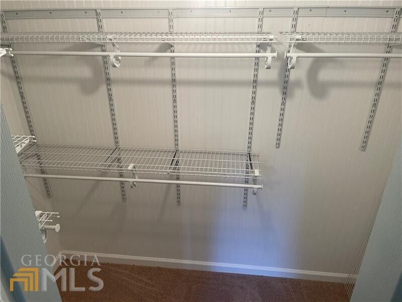 River Run Cir, Gainesville, GA 30506