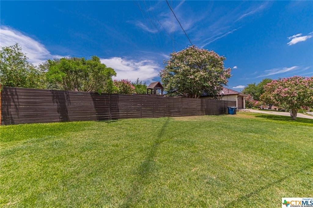 E Tanglewood Dr, New Braunfels, TX 78130