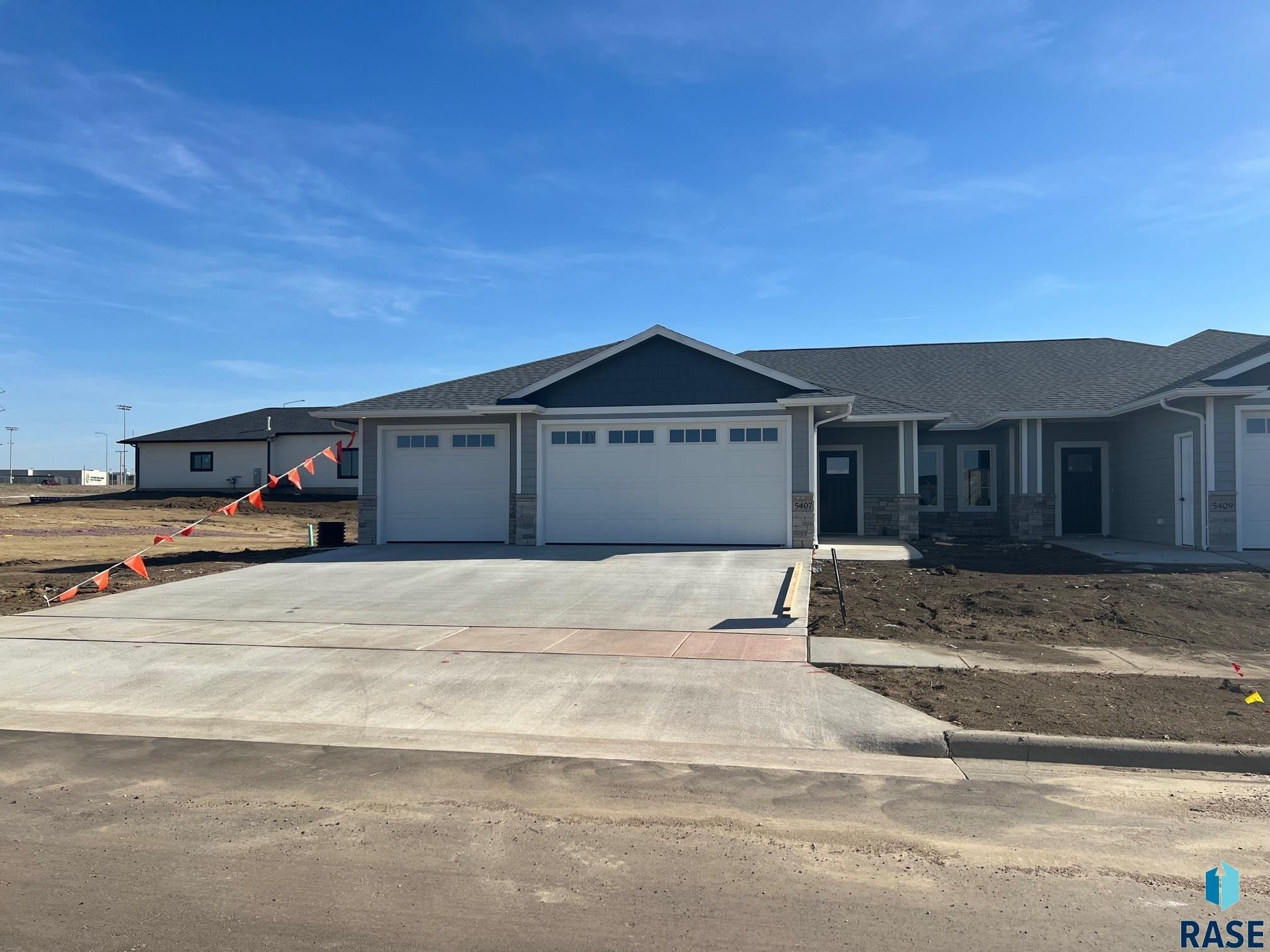 W Vision Cir, Sioux Falls, SD 57107