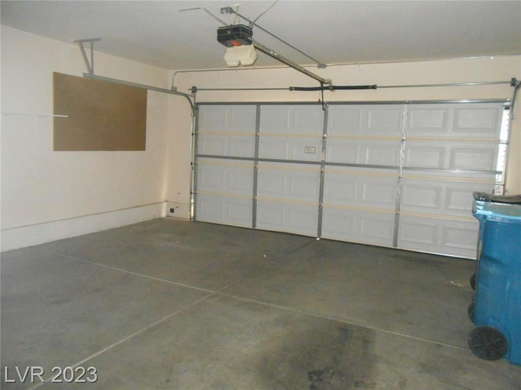 Balsam Mist Ave, Las Vegas, NV 89183