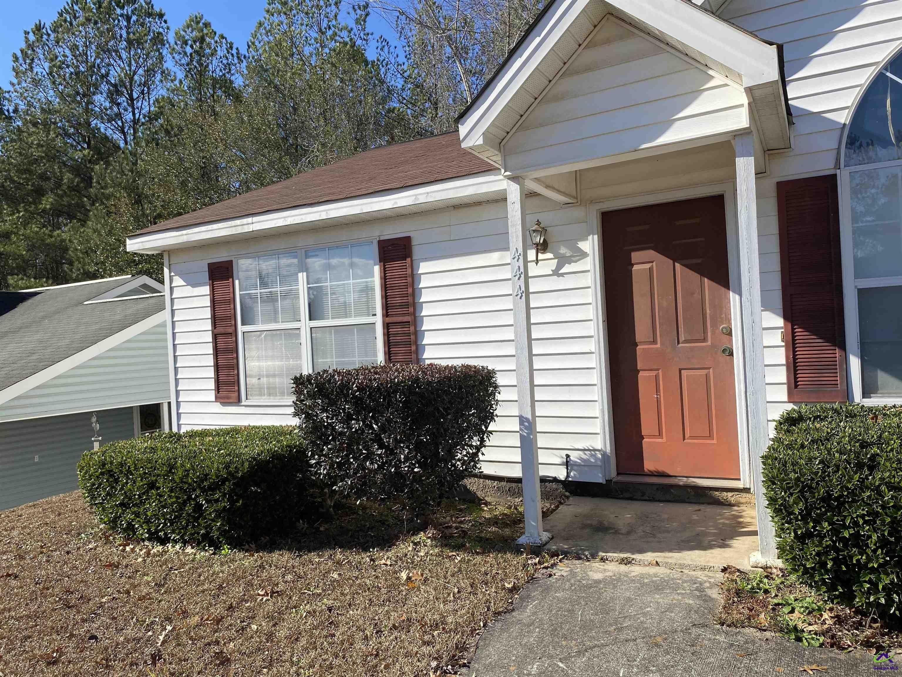 Woodland Dr, Warner Robins, GA 31088