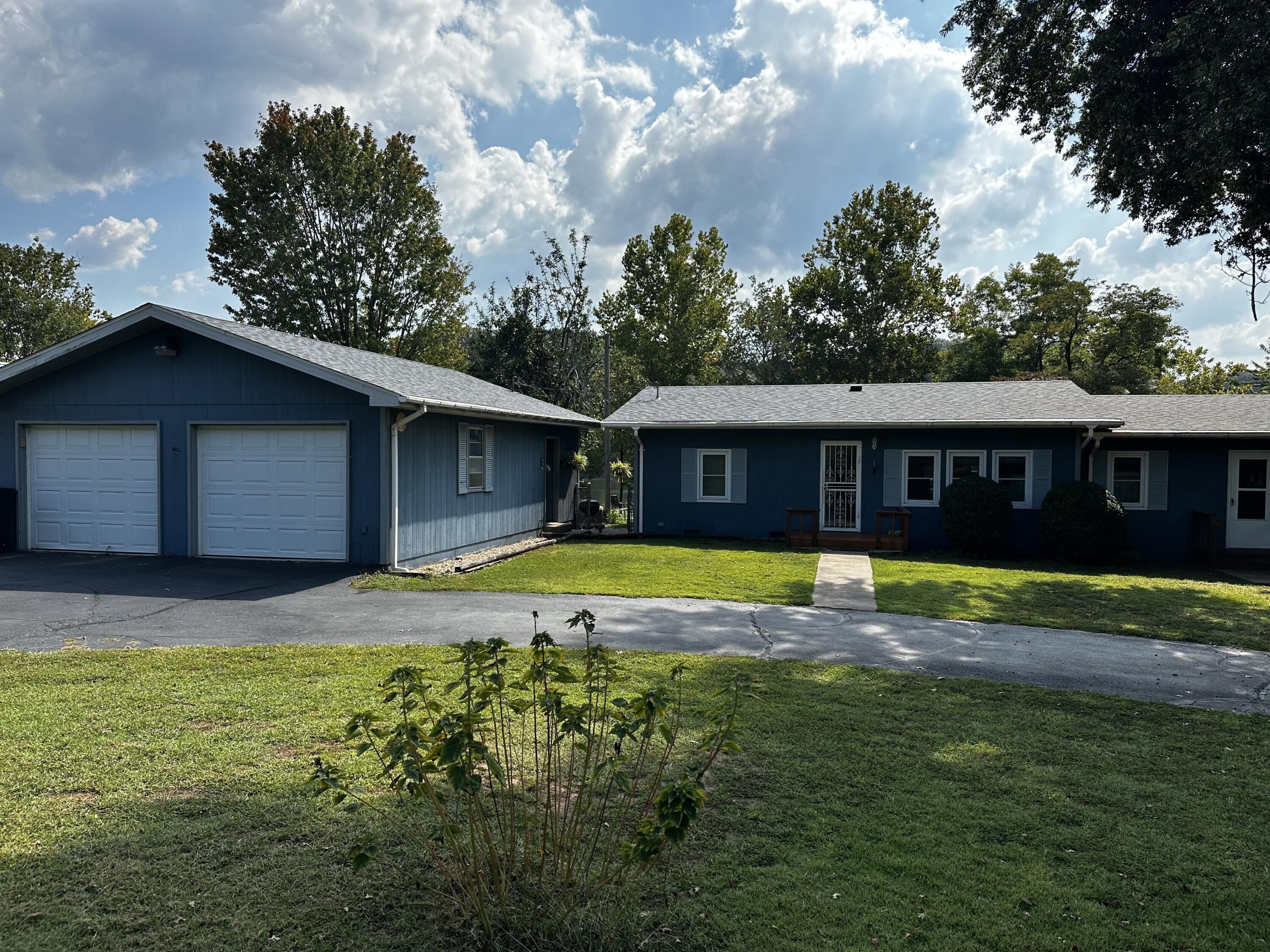 E 202 Rd, Wyandotte, OK 74370